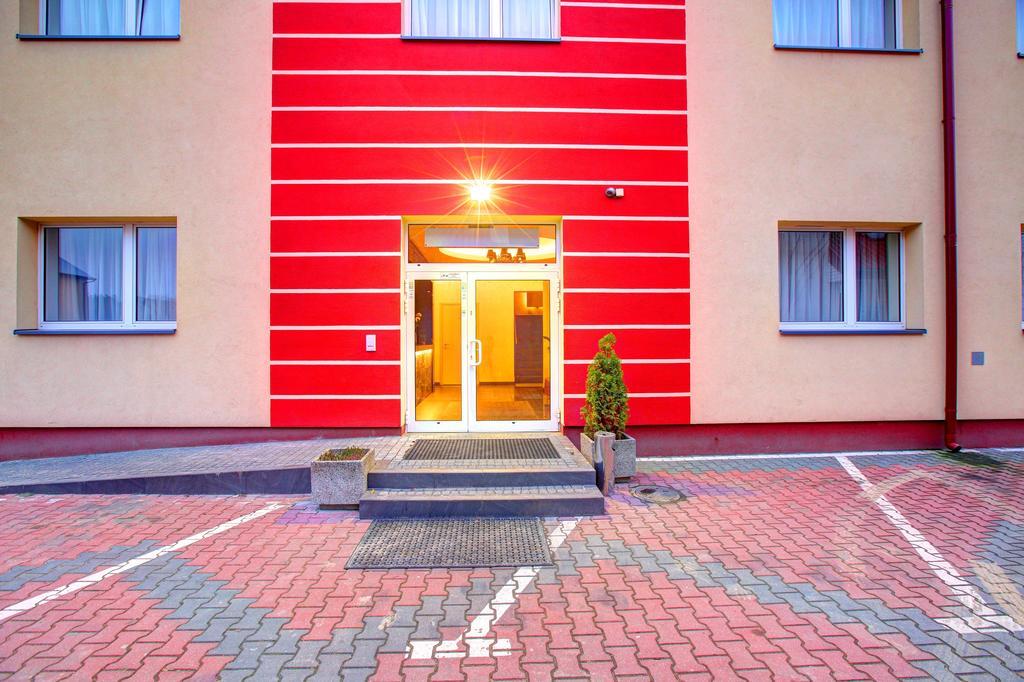 Hostel Evotel Зелонка Экстерьер фото