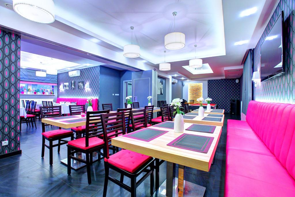Hostel Evotel Зелонка Экстерьер фото