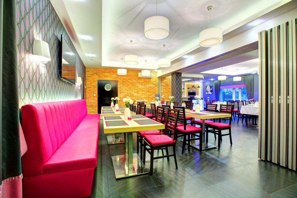 Hostel Evotel Зелонка Экстерьер фото