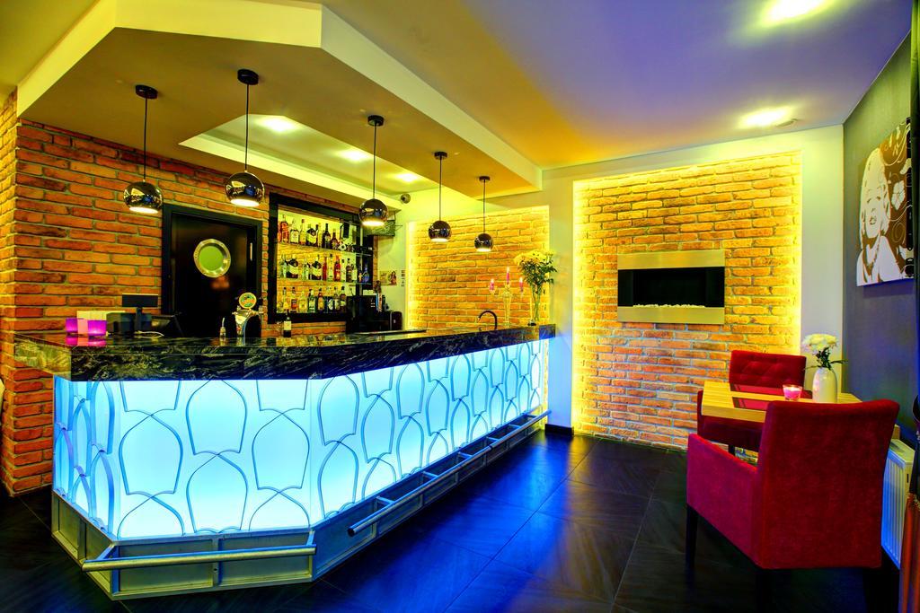 Hostel Evotel Зелонка Экстерьер фото